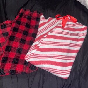 Red and Black Plaid Blanket Set